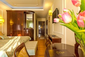 Hotel President