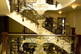 Hotel President