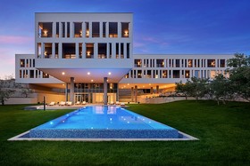 Hotel Salona Palace