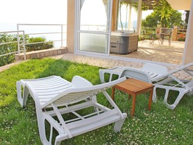 Apartments Lira