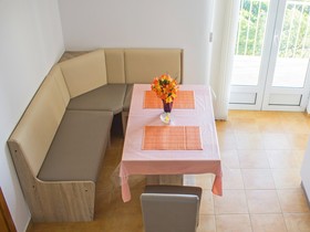 Apartments Lira
