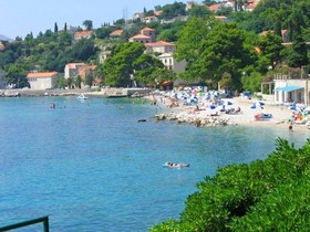 Apartments Lira