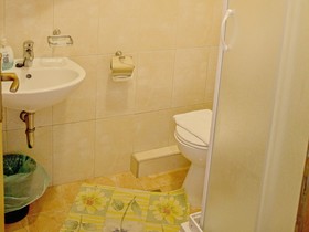 Apartments Lira