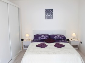 Apartments Lira