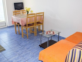 Apartments Lira