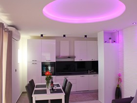 Apartments Lira
