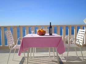 Marnic Apartments