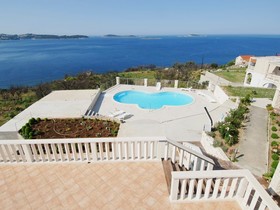 Marnic Apartments