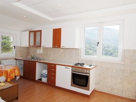Marnic Apartments