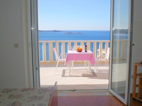 Marnic Apartments