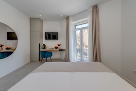 48 Rooms Split