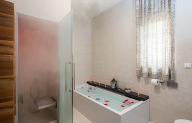 Alba Residence