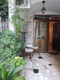Apartment Pera