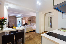 Apartments & Rooms Dujam