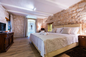 Apartments & Rooms Dujam