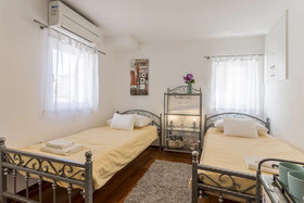 Apartments And Rooms Villa Erede