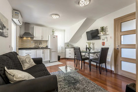 Apartments And Rooms Villa Erede