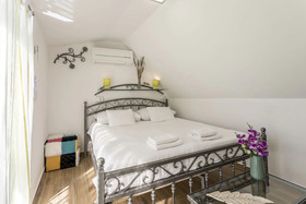 Apartments And Rooms Villa Erede