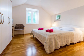 Apartments Gajeta