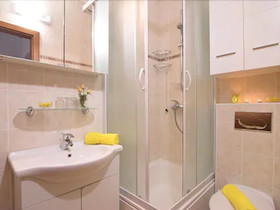Apartments Iskra