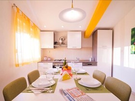 Apartments Iskra