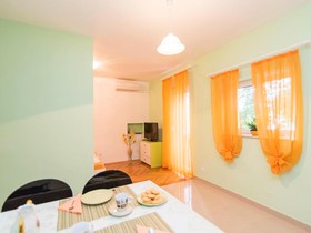 Apartments Jasenka