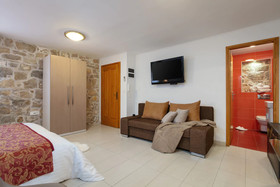 Apartments Vauquer