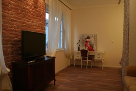 Banica Apartments & Rooms