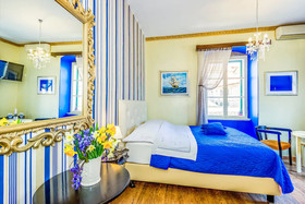 Captain's Apartment