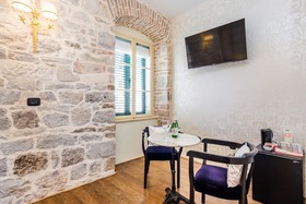 Captain's Apartment