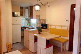 Cecilija Apartmani