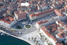 Central Old Town Rooms