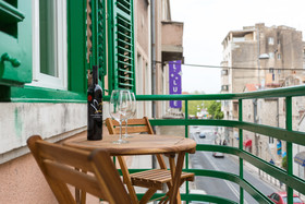 Central Pearl by Nono Ban