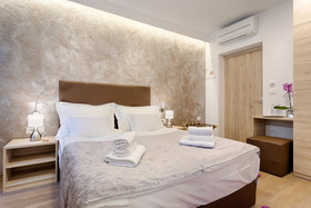 Central Pearl by Nono Ban