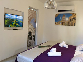 Central Split Apartments And Rooms Paese