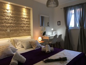 Central Split Apartments And Rooms Paese