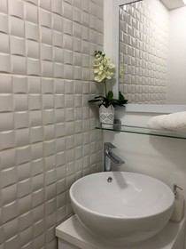 Central Split Apartments And Rooms Paese