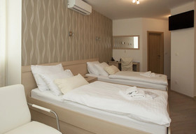 Cro Jet Set Apartments
