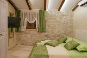 Luxury View Marjan