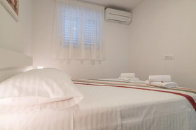Drop In Split Apartments