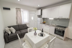 Drop In Split Apartments