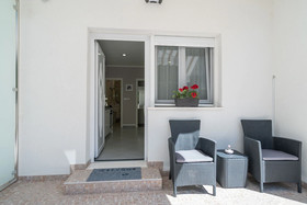 Drop In Split Apartments