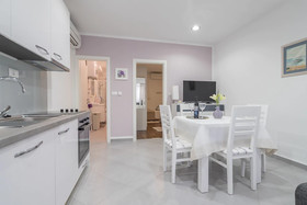 Drop In Split Apartments