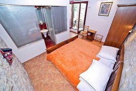Garden Apartment Hotel