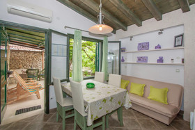 Garden Apartment Hotel