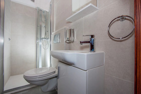 Garden Apartment Hotel