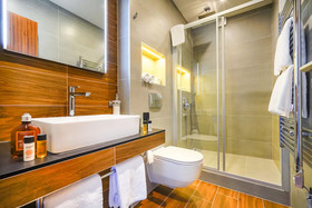 Horizon Luxury Suites