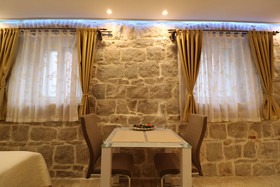 House Sandra - Guest House