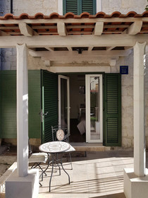 Jes boutique rooms