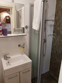 Jes boutique rooms